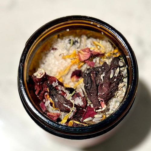 All natural Bath Salt. Made with Scottish Sea Salts.
